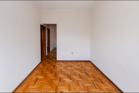Sala de casa para alugar com 2 quartos, 60m² em Carlos Prates, Belo Horizonte