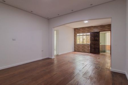 Sala de casa para alugar com 3 quartos, 220m² em Vila Bocaina, Mauá