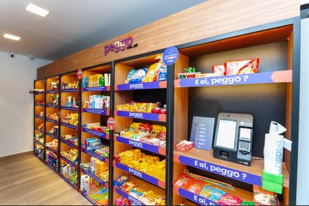 Apartamento à venda com 37m², 2 quartos e sem vaga Apartamento à venda com 37m², 2 quartos e sem vagaÁrea Comum - Minimercado