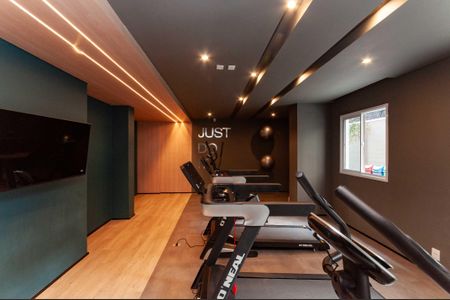 Apartamento à venda com 37m², 2 quartos e sem vaga Apartamento à venda com 37m², 2 quartos e sem vagaÁrea Comum - Academia