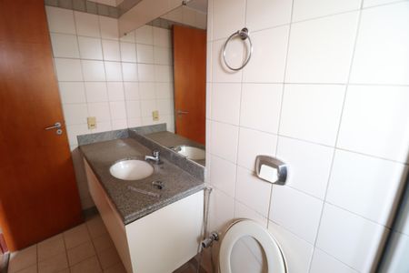 Apartamento para alugar com 140m², 4 quartos e 2 vagasBanheiro Suíte 1