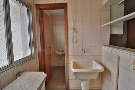 Apartamento para alugar com 140m², 4 quartos e 2 vagasÁrea de Serviço