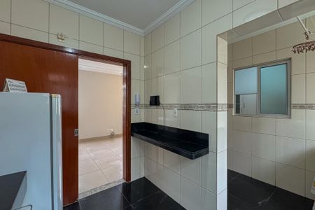 Apartamento à venda com 92m², 3 quartos e 2 vagas Apartamento à venda com 92m², 3 quartos e 2 vagasCozinha