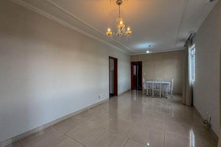 Sala de apartamento à venda com 3 quartos, 92m² em Sagrada Família, Belo Horizonte