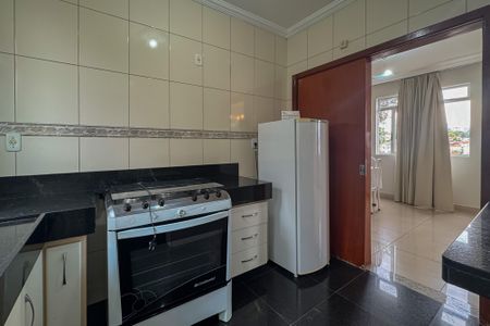 Apartamento à venda com 92m², 3 quartos e 2 vagas Apartamento à venda com 92m², 3 quartos e 2 vagasCozinha