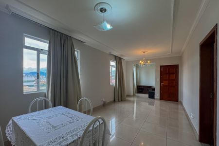 Sala de apartamento à venda com 3 quartos, 92m² em Sagrada Família, Belo Horizonte