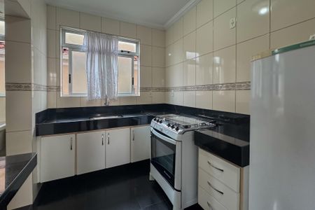 Apartamento à venda com 92m², 3 quartos e 2 vagas Apartamento à venda com 92m², 3 quartos e 2 vagasCozinha