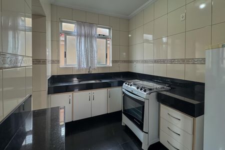 Apartamento à venda com 92m², 3 quartos e 2 vagas Apartamento à venda com 92m², 3 quartos e 2 vagasCozinha