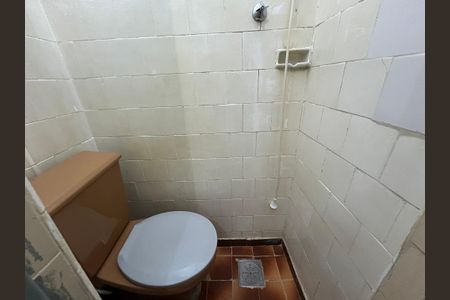 Apartamento à venda com 65m², 2 quartos e 2 vagasBanheiro de serviço
