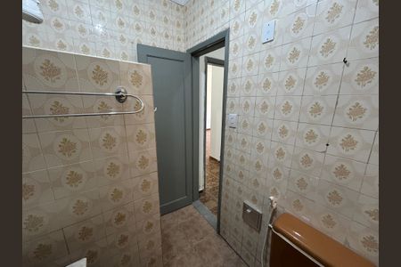 Apartamento à venda com 65m², 2 quartos e 2 vagasBanheiro