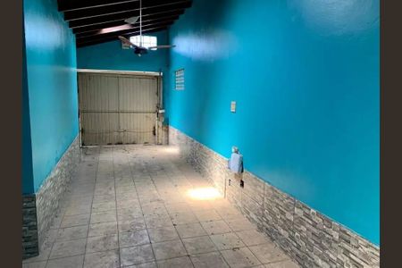 Casa para alugar com 192m², 3 quartos e 8 vagas Casa para alugar com 192m², 3 quartos e 8 vagasÁrea Externa