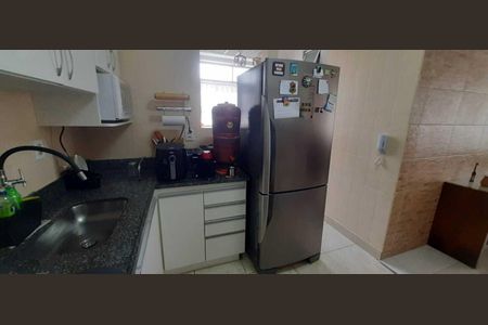 Cozinha de apartamento para alugar com 3 quartos, 90m² em Castelo, Belo Horizonte
