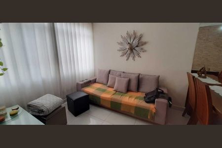 Sala de apartamento para alugar com 3 quartos, 90m² em Castelo, Belo Horizonte