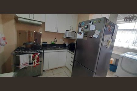 Cozinha de apartamento para alugar com 3 quartos, 90m² em Castelo, Belo Horizonte