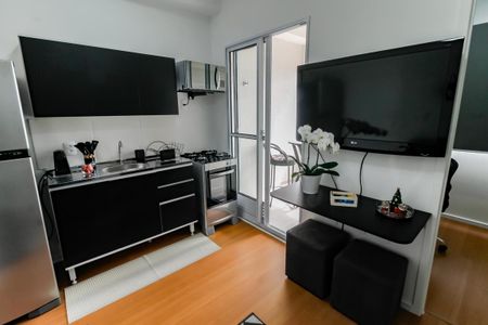 Sala de apartamento para alugar com 2 quartos, 30m² em Jardim Monte Kemel, São Paulo