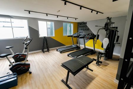 Apartamento para alugar com 30m², 2 quartos e sem vaga Apartamento para alugar com 30m², 2 quartos e sem vagaÁrea comum - Academia