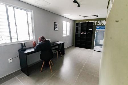 Apartamento para alugar com 30m², 2 quartos e sem vaga Apartamento para alugar com 30m², 2 quartos e sem vagaCoworking