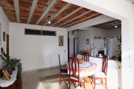 Sala de casa para alugar com 3 quartos, 110m² em Floresta, Belo Horizonte
