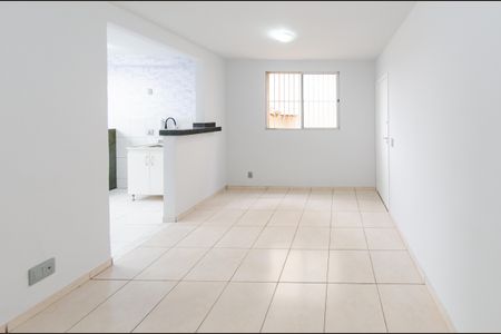 Sala de apartamento para alugar com 3 quartos, 84m² em Dom Cabral, Belo Horizonte