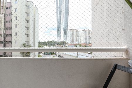 Sacada de apartamento para alugar com 2 quartos, 61m² em Nova Mogilar, Mogi das Cruzes