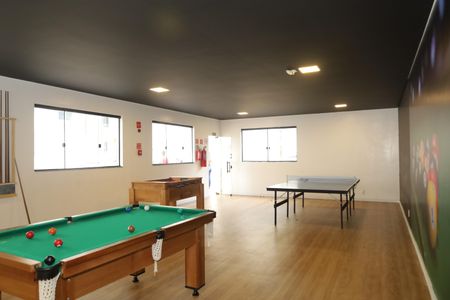 Apartamento para alugar com 45m², 2 quartos e 1 vagaÁrea comum - Sala de jogos