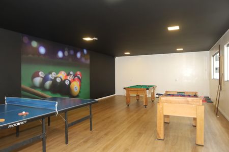 Apartamento para alugar com 45m², 2 quartos e 1 vagaÁrea comum - Sala de jogos