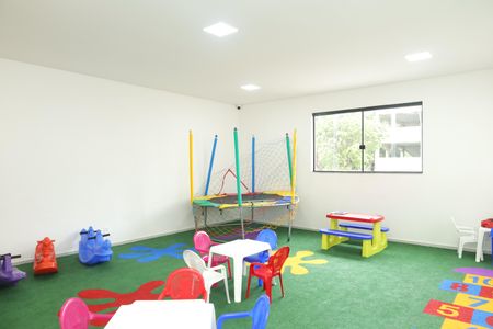 Apartamento para alugar com 45m², 2 quartos e 1 vagaÁrea comum - Brinquedoteca