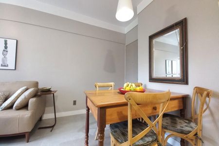 Sala de Jantar de apartamento à venda com 2 quartos, 70m² em Cambuí, Campinas