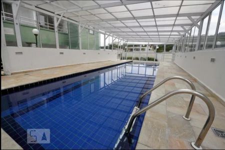 Apartamento à venda com 111m², 2 quartos e 1 vagaÁrea comum - Piscina