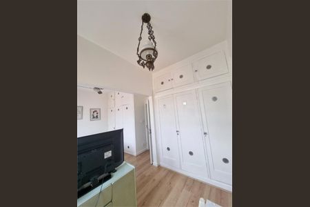 Casa à venda com 4 quartos, 300m² em Planalto Paulista, São Paulo