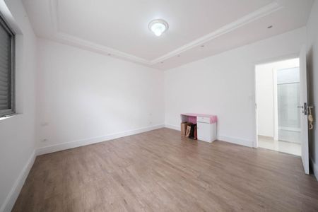 Casa à venda com 261m², 4 quartos e 4 vagasQuarto 3