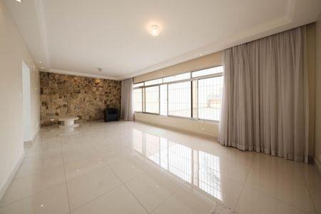 Sala de casa para alugar com 4 quartos, 261m² em Cidade Patriarca, São Paulo