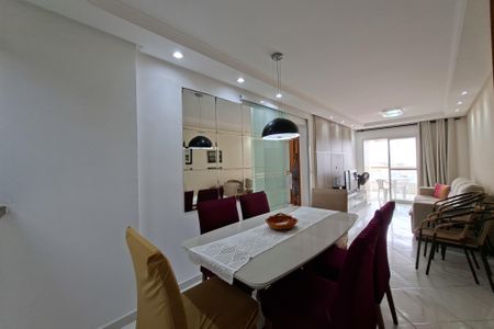 Sala de apartamento para alugar com 2 quartos, 96m² em Vila Tupi, Praia Grande