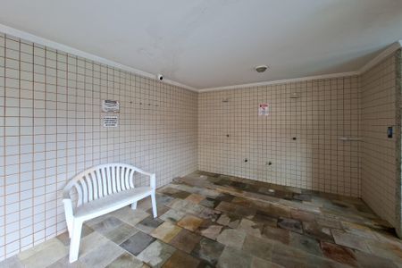 Apartamento para alugar com 96m², 2 quartos e 1 vagaDucha