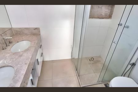 Casa para alugar com 306m², 3 quartos e 5 vagas Casa para alugar com 306m², 3 quartos e 5 vagasBanheiro