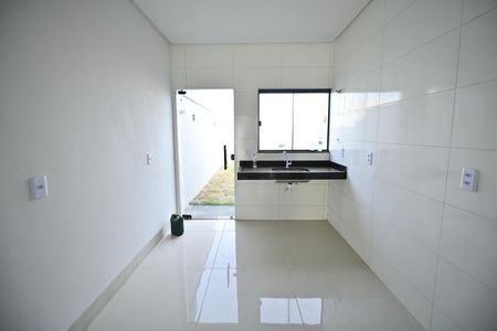 Casa para alugar com 3 quartos, 180m² em Residencial Itaipú, Goiânia