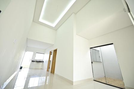 Casa para alugar com 3 quartos, 180m² em Residencial Itaipú, Goiânia