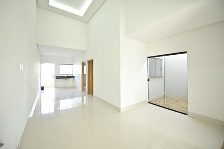 Casa para alugar com 3 quartos, 180m² em Residencial Itaipú, Goiânia