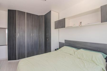 Suíte de apartamento à venda com 2 quartos, 59m² em São João, Porto Alegre
