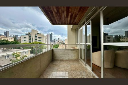 Varanda  de apartamento à venda com 4 quartos, 166m² em Serra, Belo Horizonte