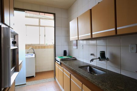 Apartamento à venda com 150m², 3 quartos e 2 vagas Apartamento à venda com 150m², 3 quartos e 2 vagasCozinha