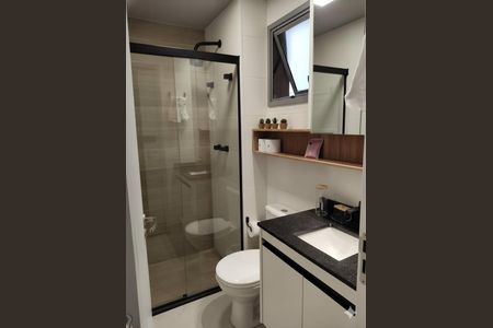 Banheiro de kitnet/studio à venda com 1 quarto, 25m² em Jardim das Acacias, São Paulo