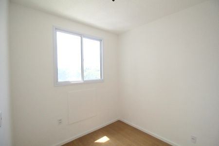 Quarto 1 de apartamento para alugar com 4 quartos, 44m² em Jacarepaguá, Rio de Janeiro