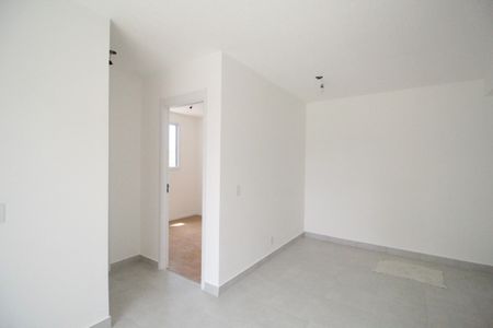 Sala de apartamento para alugar com 4 quartos, 44m² em Jacarepaguá, Rio de Janeiro