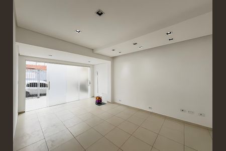 Casa para alugar com 169m², 2 quartos e 1 vaga