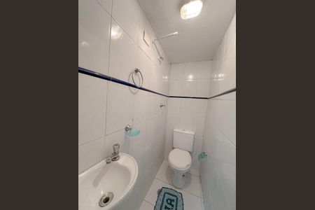 Casa para alugar com 204m², 3 quartos e 2 vagasBanheiro de Serviço