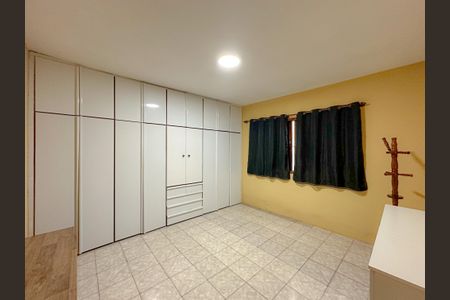 Quarto 2 de casa para alugar com 3 quartos, 204m² em Perdizes, São Paulo