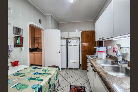 Apartamento para alugar com 85m², 2 quartos e 1 vaga Apartamento para alugar com 85m², 2 quartos e 1 vagaCozinha