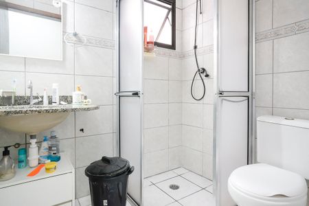 Apartamento à venda com 86m², 3 quartos e 2 vagasBanheiro social