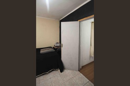 Casa à venda com 59m², 5 quartos e 1 vaga Casa à venda com 59m², 5 quartos e 1 vagaQuarto 02